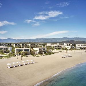 Four Seasons Resort Los Cabos